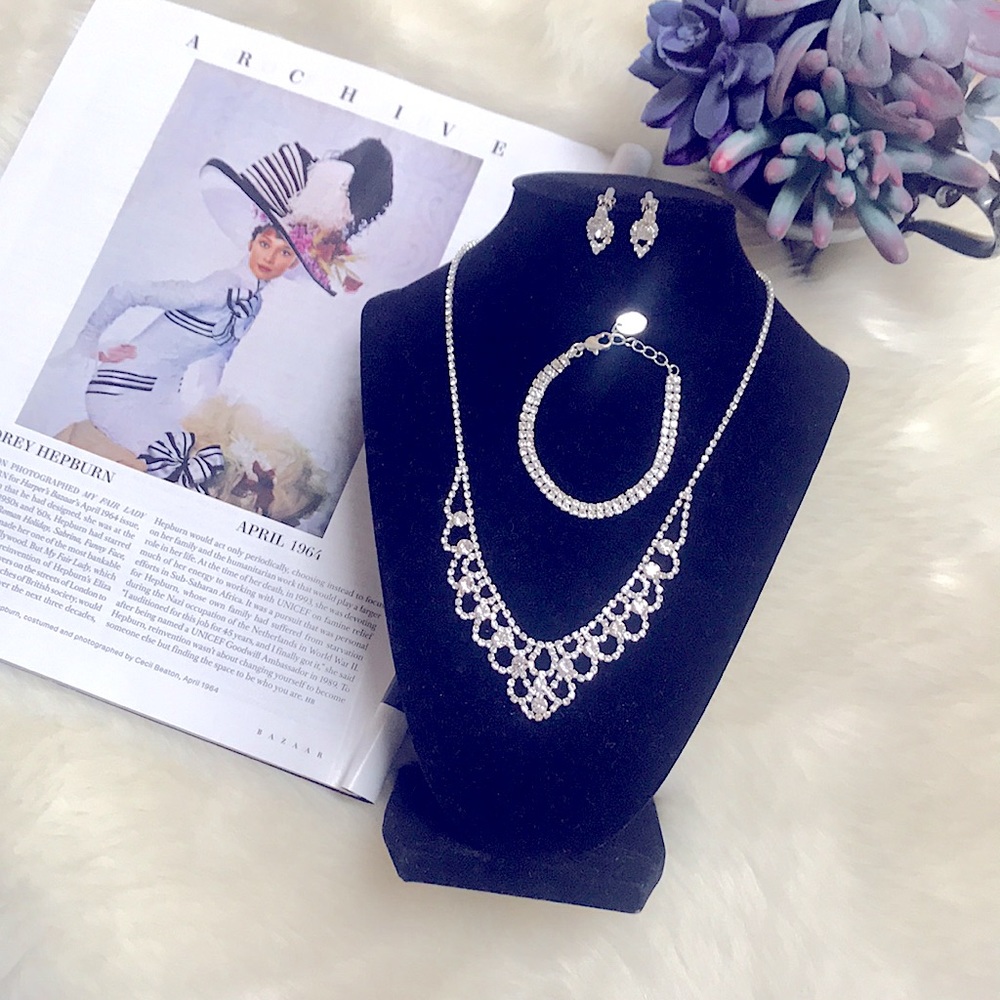 🆕Glamorous 3pc Jewelry Set for Special Occasions